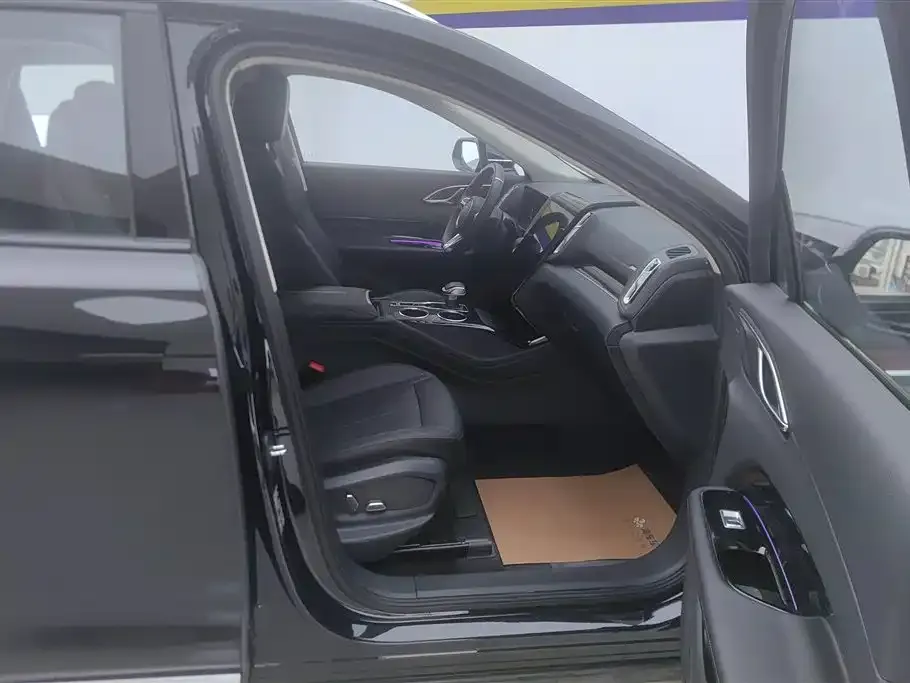 Hongqi HS3 PHEV 2025 из CN, фото 7