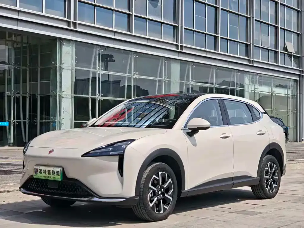 Baojun E6 2025 из CN, фото 5