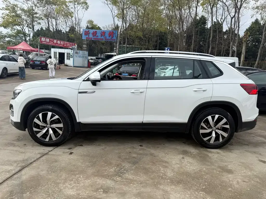 Volkswagen Tayron 2021 из CN, фото 4