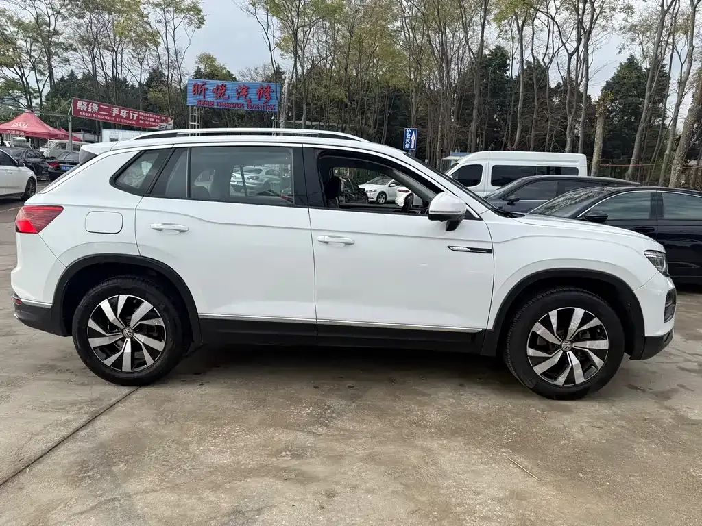 Volkswagen Tayron 2021 из CN, фото 5