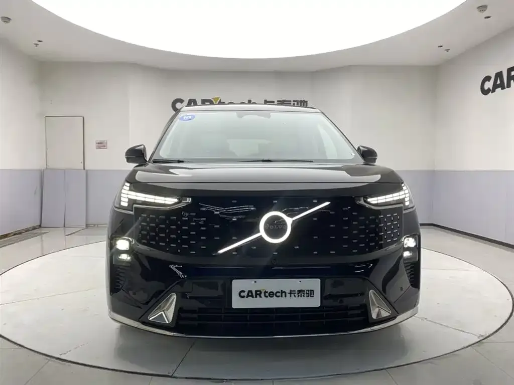 Volvo EM90 2026 из CN, фото 8