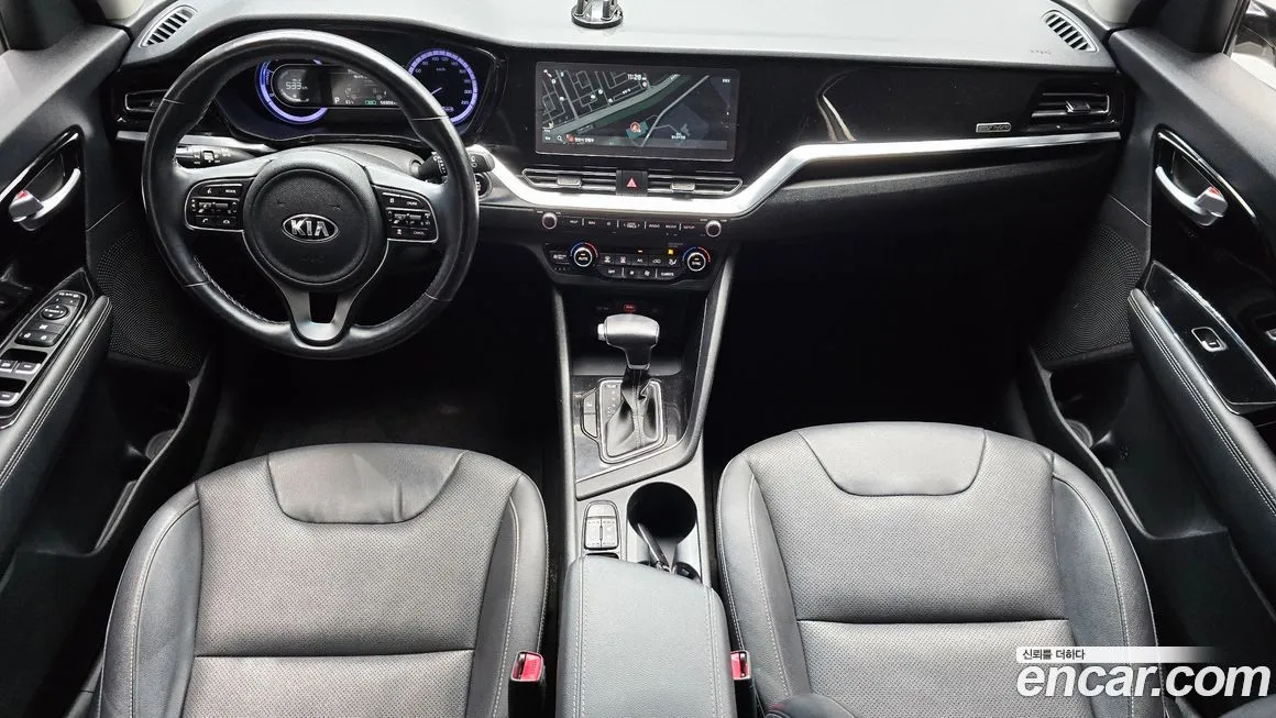 Kia Niro — фото 7