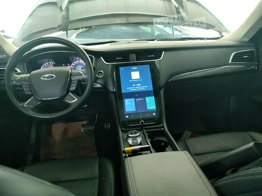 Ford Taurus 2021 из CN, фото 7