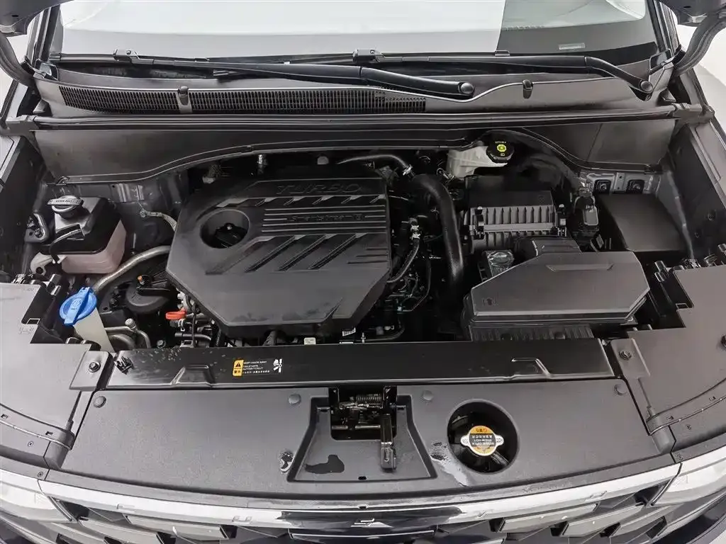 Hyundai Custo — фото 10