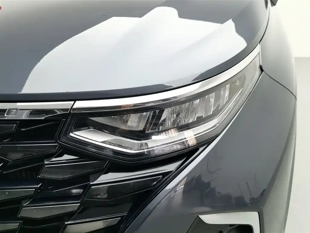 Hyundai Custo — фото 3