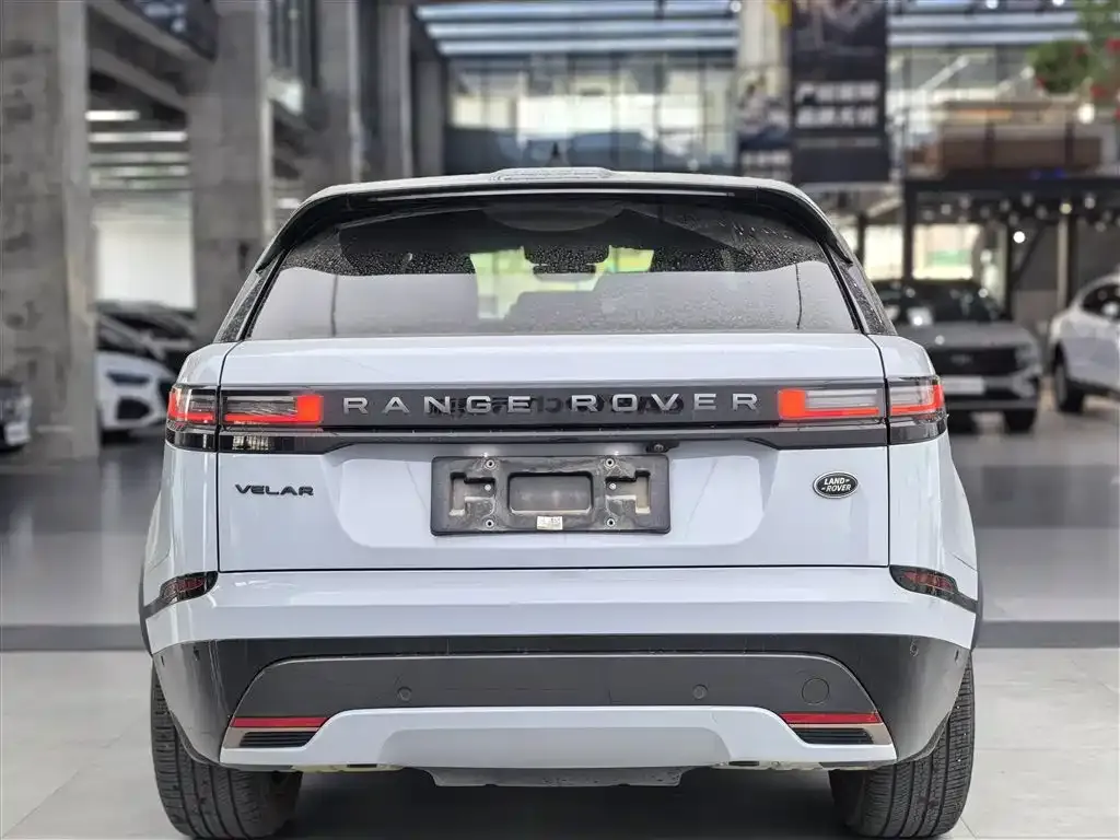 Land Rover Velar — фото 9