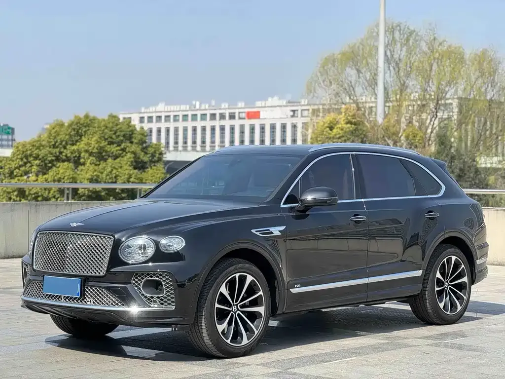 Bentley Bentayga 2022 из CN, фото 1