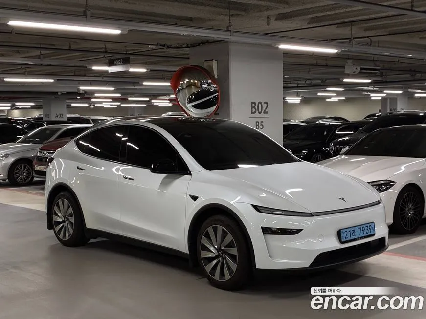 Tesla Model Y — фото 4