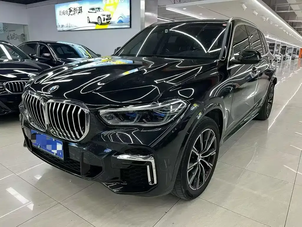 BMW X5 — фото 1