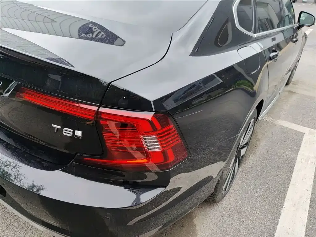 Volvo S90 PHEV — фото 10