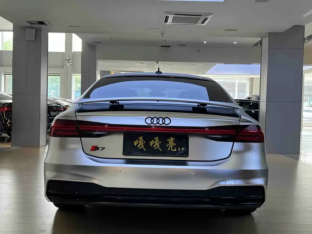 Audi A7 2022 из CN, фото 9