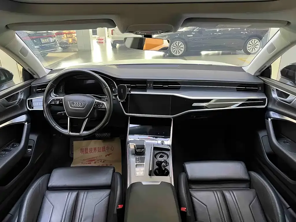 Audi A7 2022 из CN, фото 3