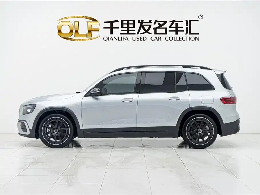 Mercedes-Benz GLB AMG — фото 4