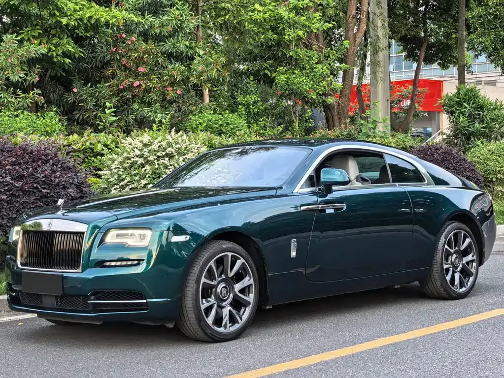 Rolls-Royce Wraith — фото 1