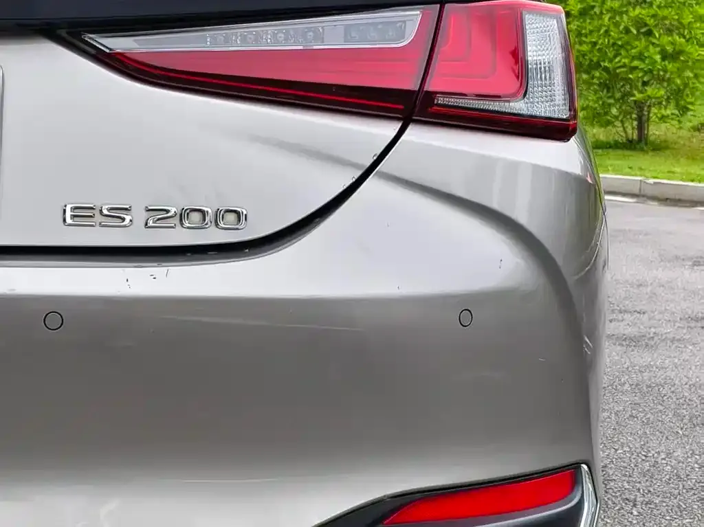 Lexus ES — фото 2