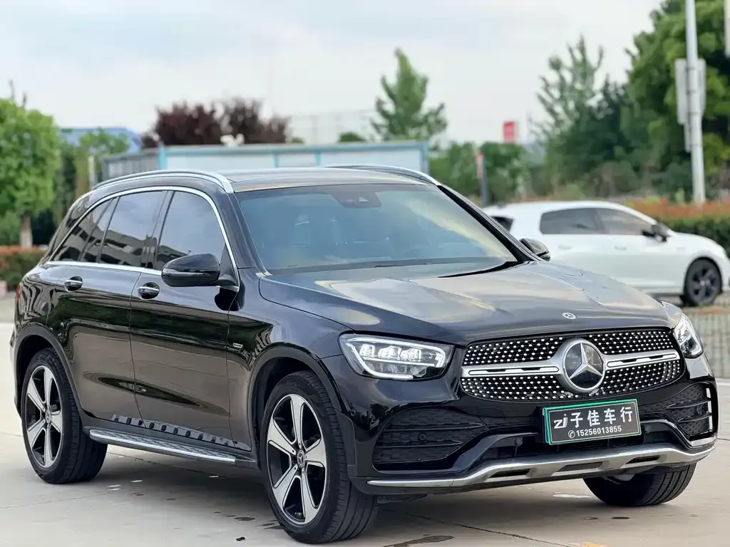 Mercedes-Benz GLC — фото 4