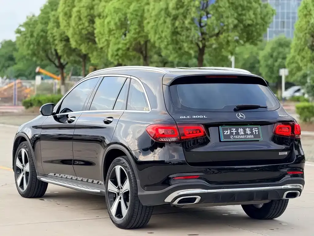 Mercedes-Benz GLC — фото 5