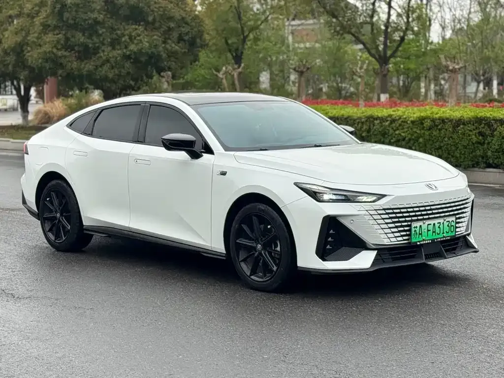 Changan UNI-V iDD 2023 из CN, фото 7