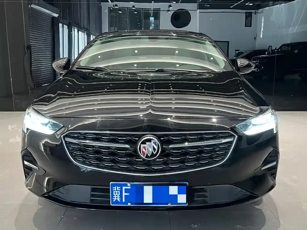 Buick Regal — фото 2