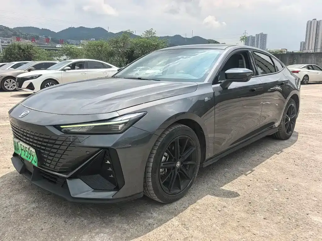Changan UNI-V iDD