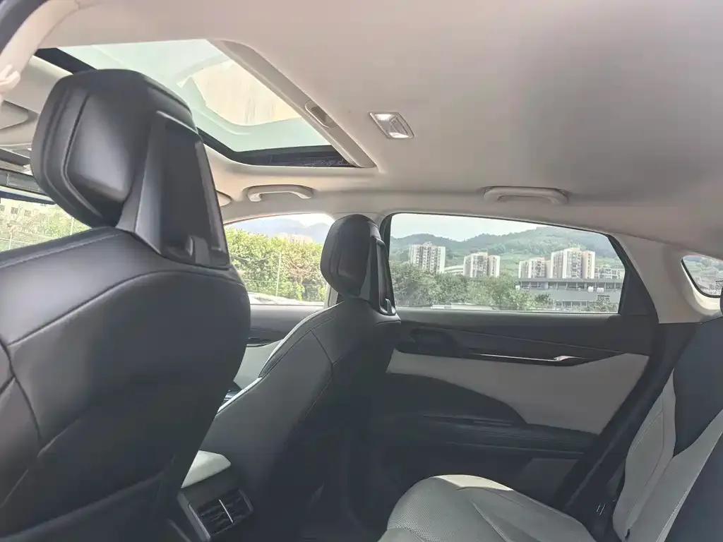 Changan UNI-V iDD 2023 из CN, фото 5