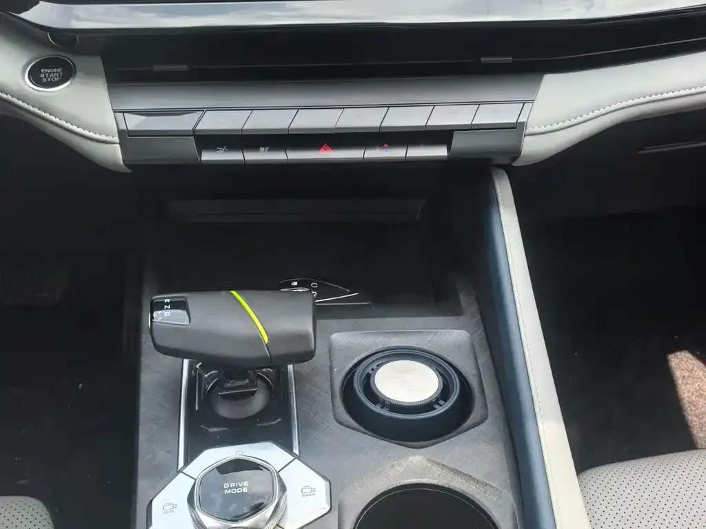 Changan UNI-V iDD 2023 из CN, фото 3