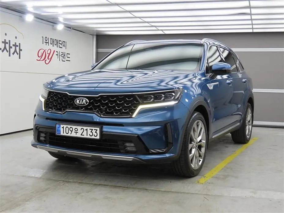 Kia Sorento — фото 1