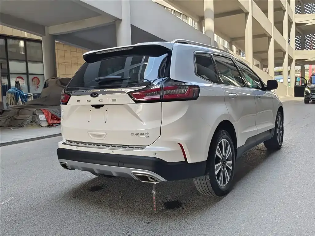 Ford Edge 2023 из CN, фото 8