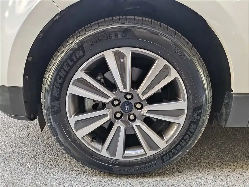 Ford Edge 2023 из CN, фото 10