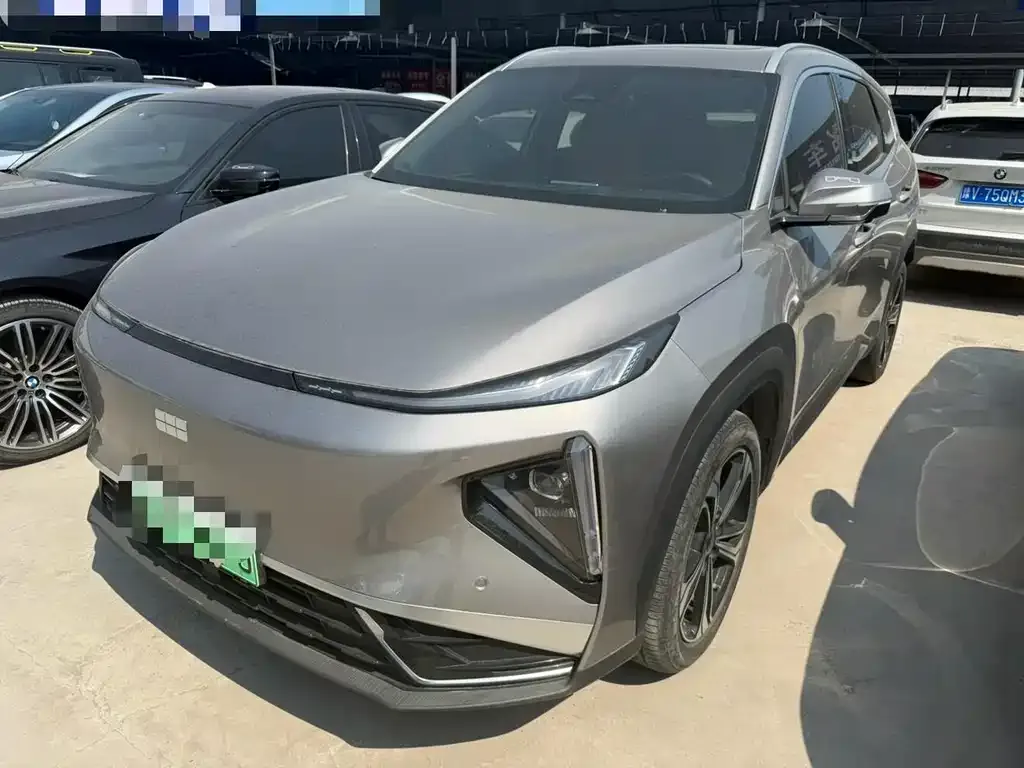 Geely Galaxy L7