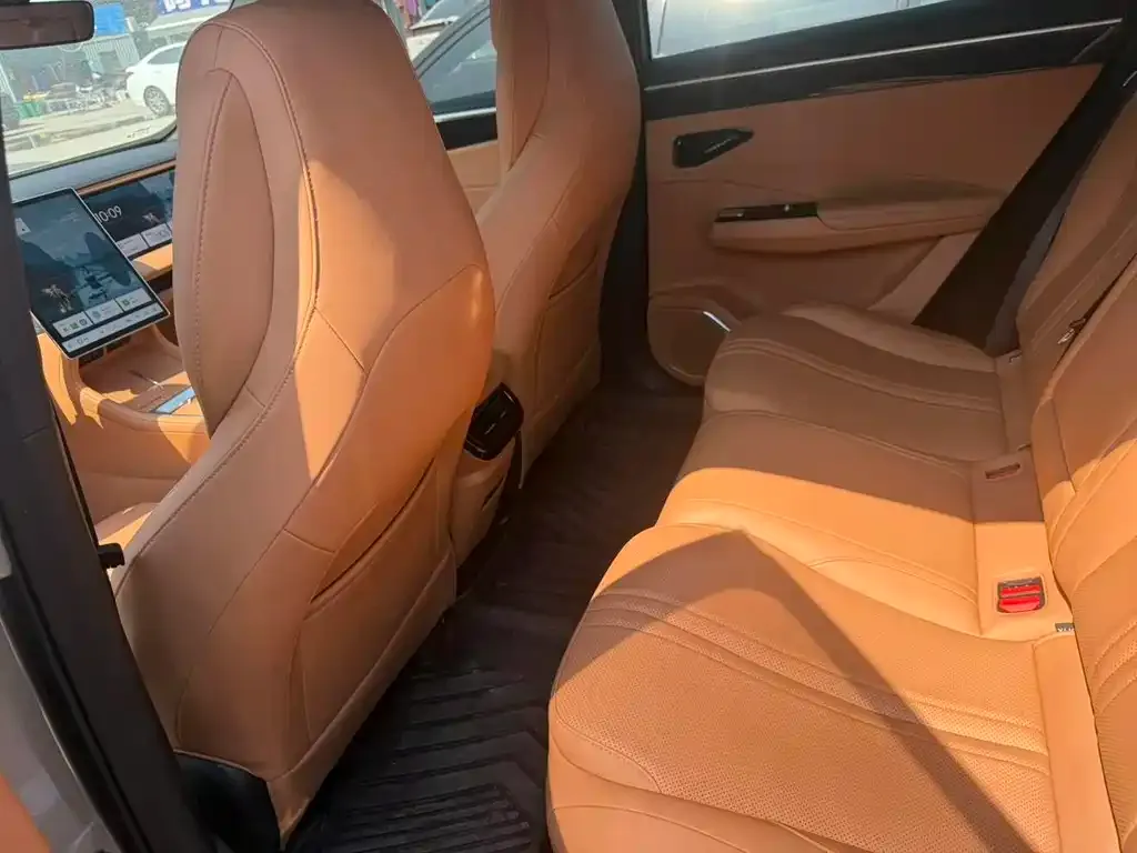 Geely Galaxy L7 2025 из CN, фото 2
