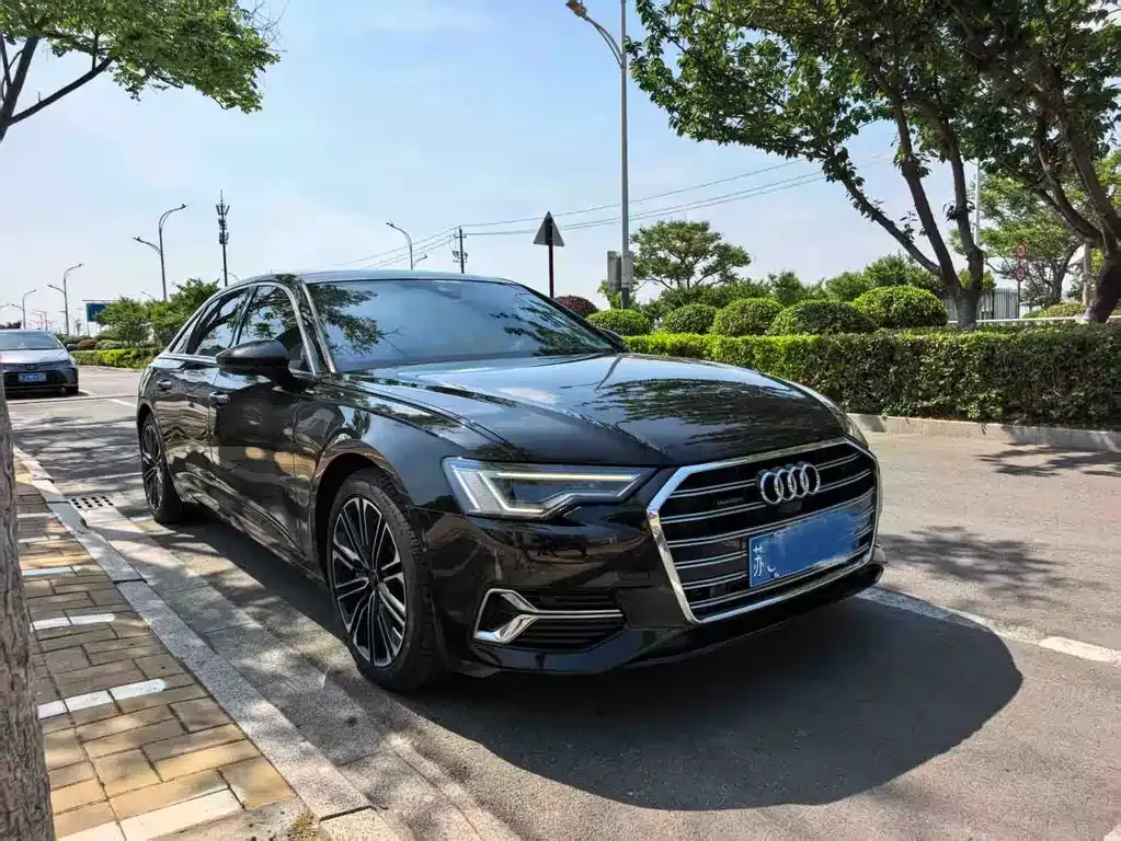 Audi A6L 2023 из CN, фото 7