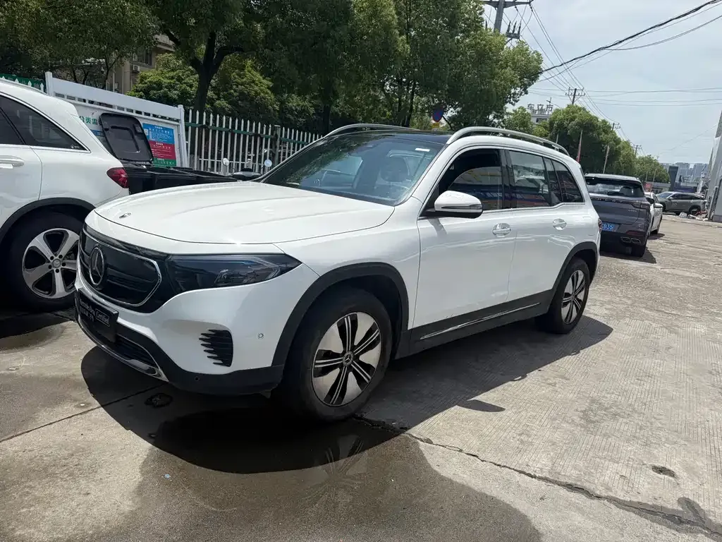 Mercedes-Benz EQB