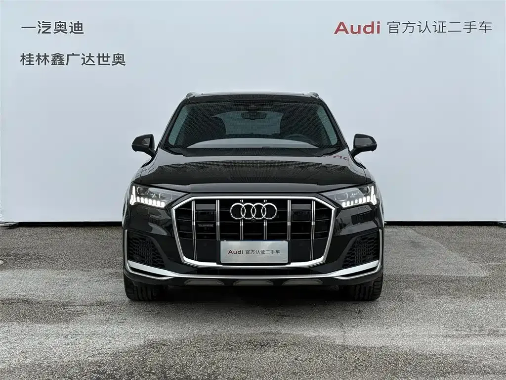 Audi Q7 — фото 2