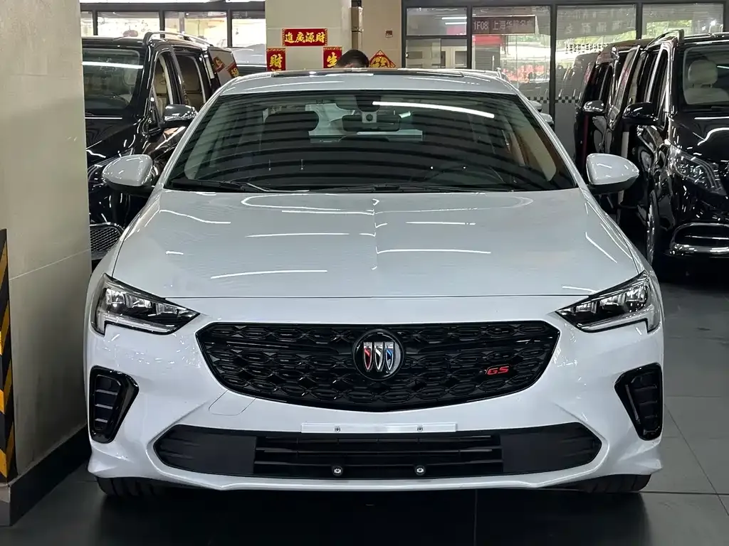 Buick Regal — фото 4