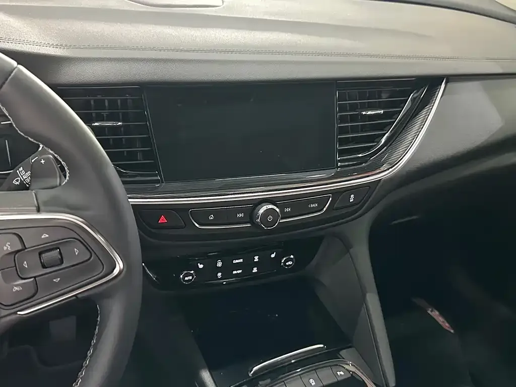 Buick Regal — фото 9