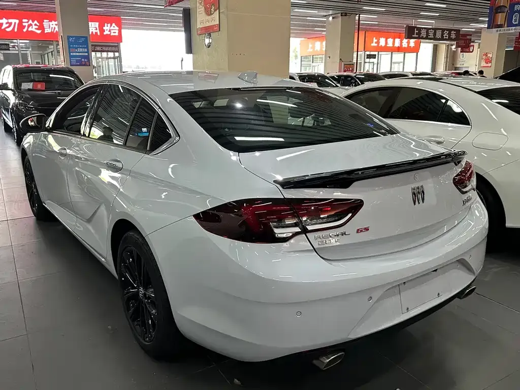 Buick Regal — фото 6