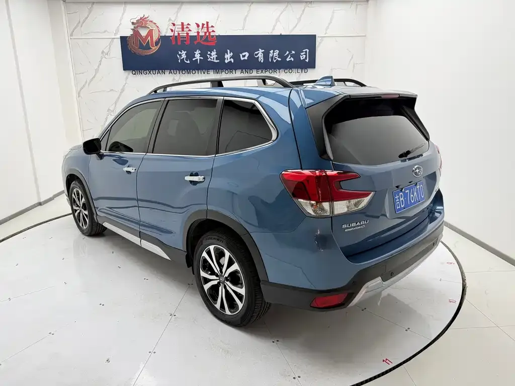Subaru Forester 2022 из CN, фото 5