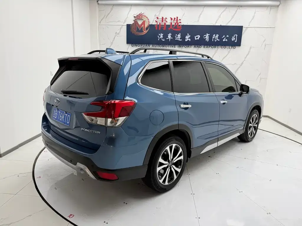 Subaru Forester 2022 из CN, фото 3