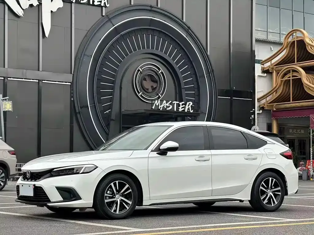 Honda Civic — фото 1