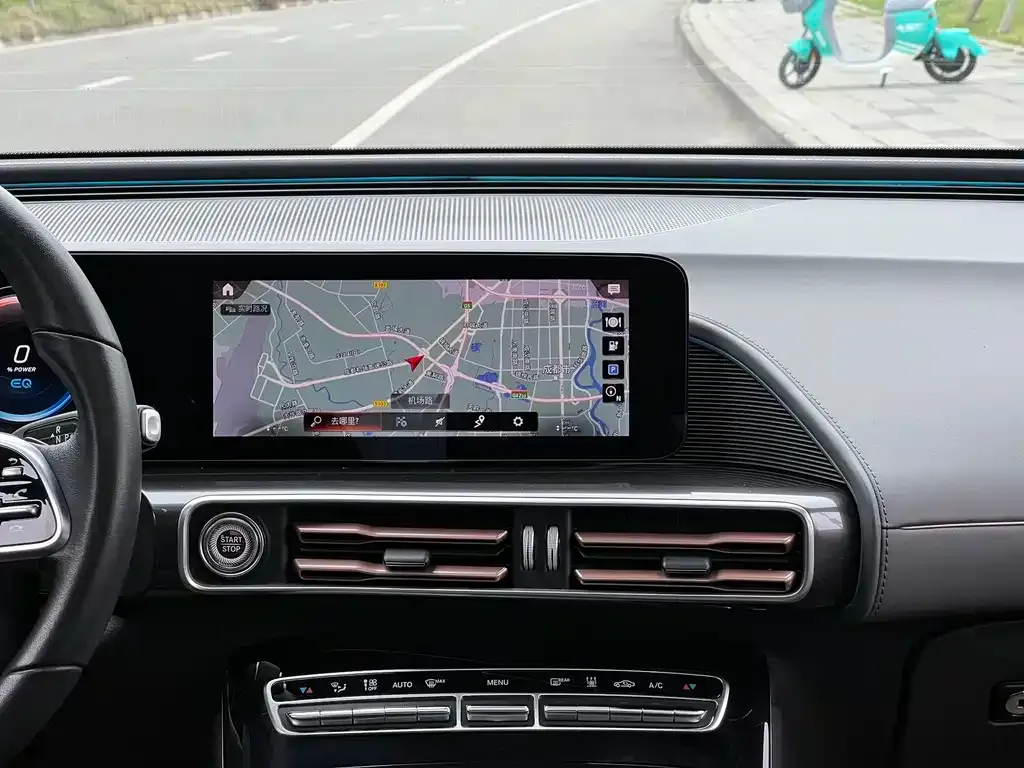 Mercedes-Benz EQC 2021 из CN, фото 3