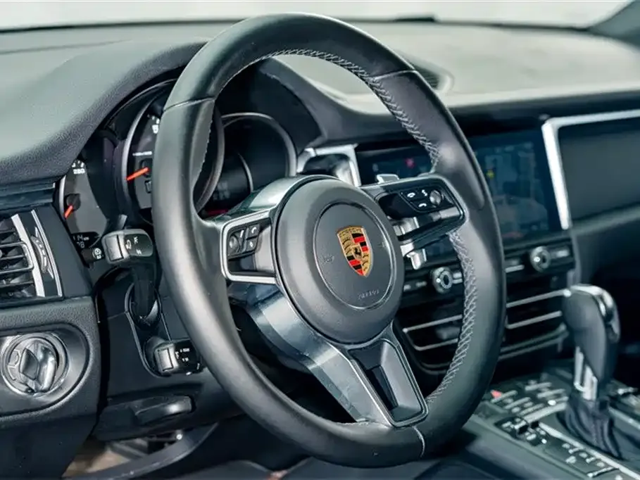 Porsche Macan 2021 из CN, фото 5