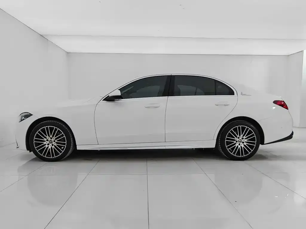 Mercedes-Benz C-Class — фото 4