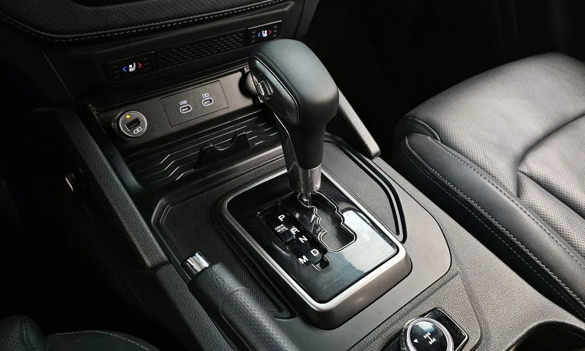 KG Mobility (Ssangyong) Rexton — фото 6