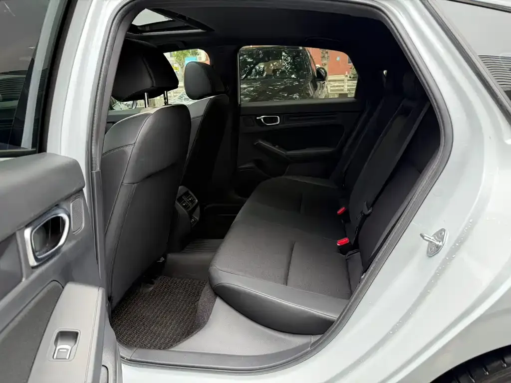 Honda Civic — фото 7