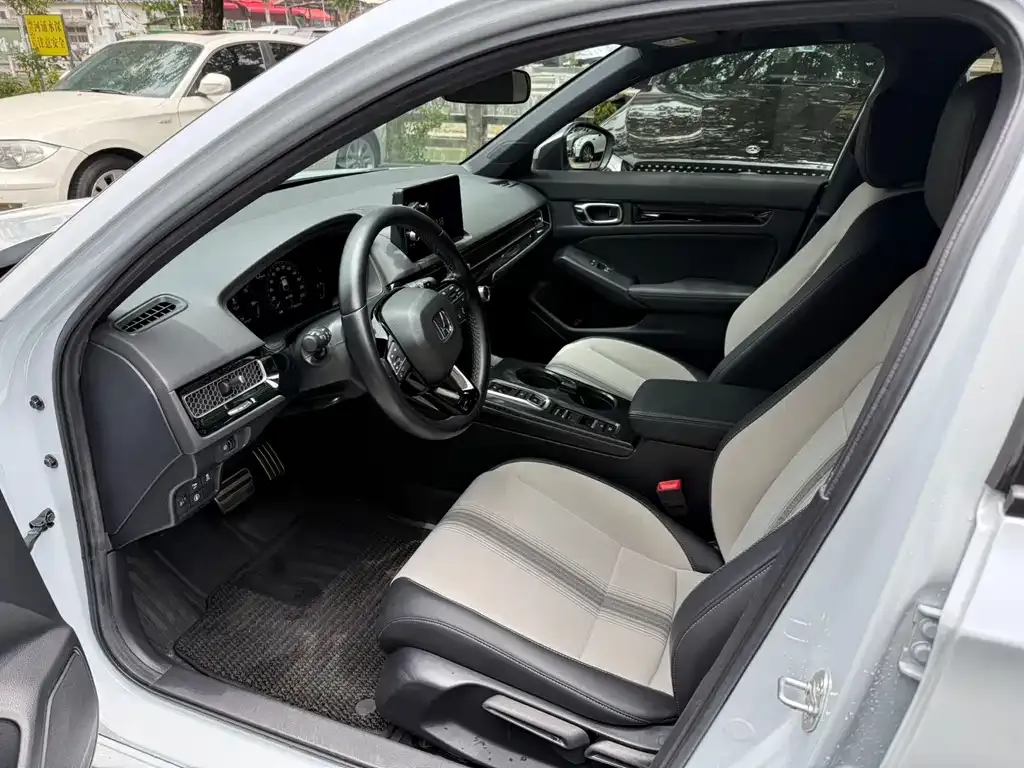 Honda Civic — фото 6