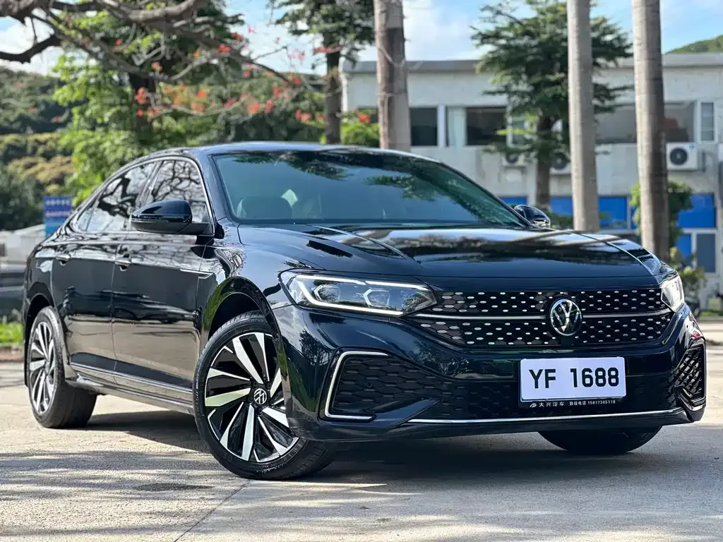 Volkswagen Passat — фото 9