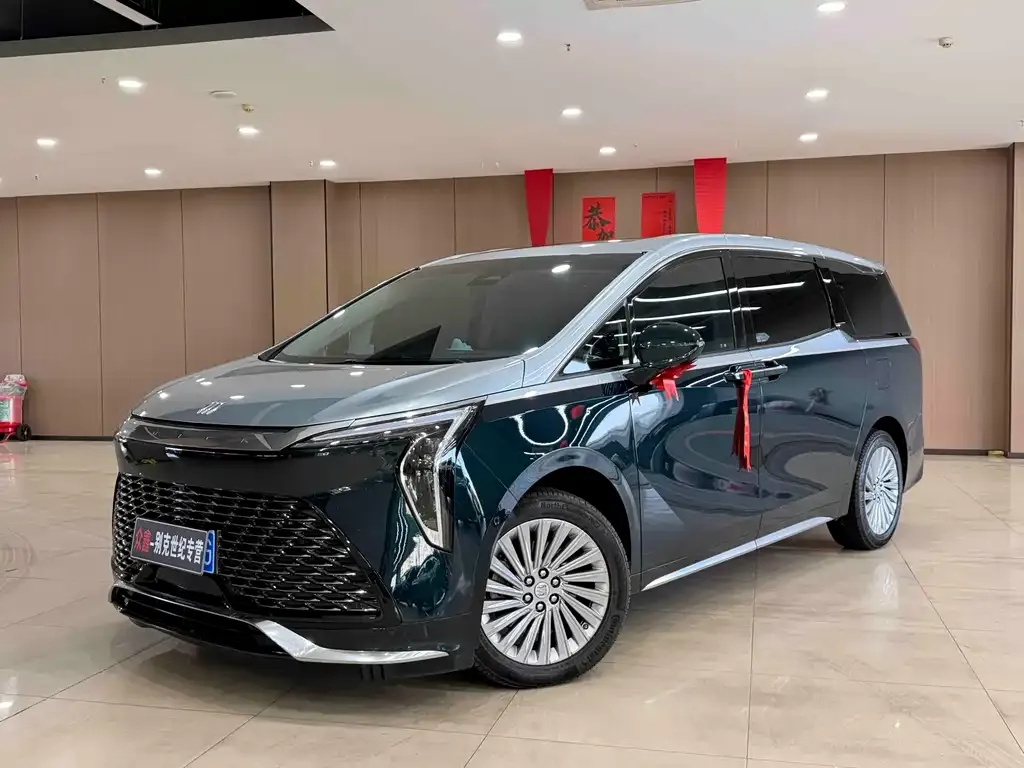 Buick Century 2023 из CN, фото 1