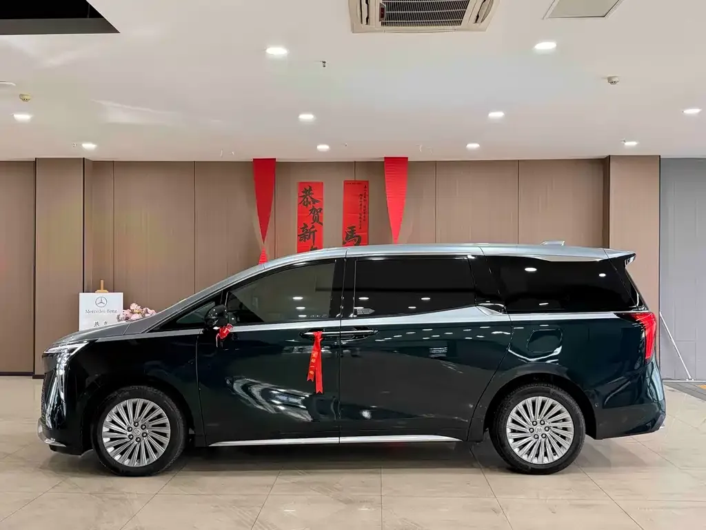Buick Century 2023 из CN, фото 5