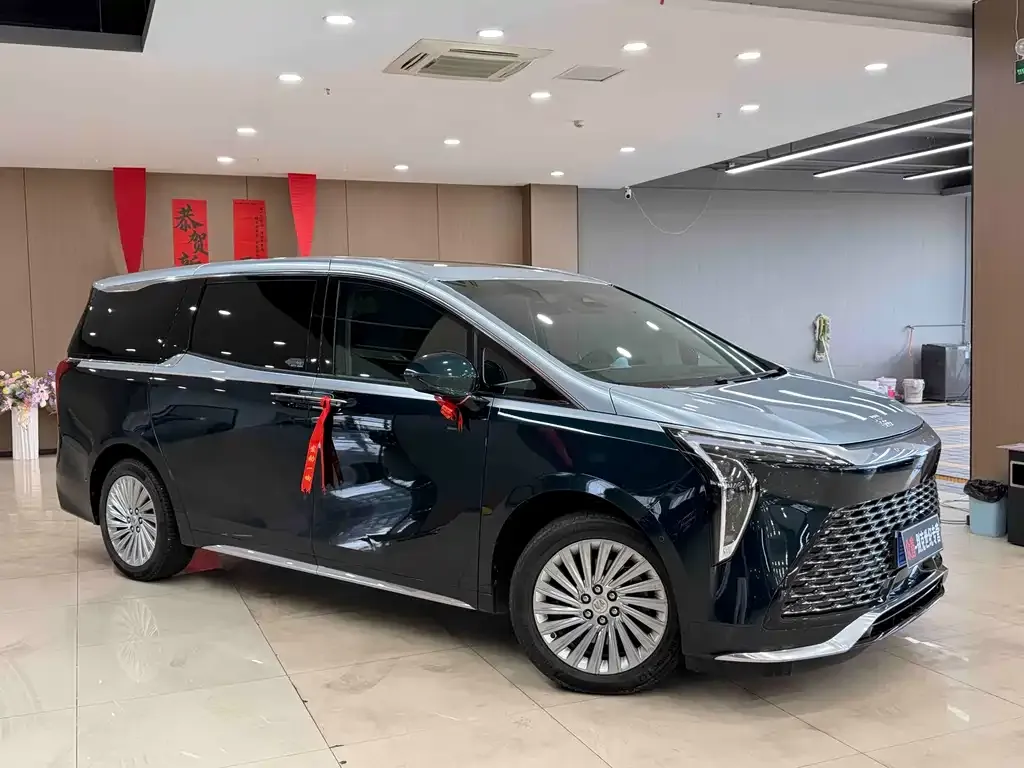Buick Century 2023 из CN, фото 2